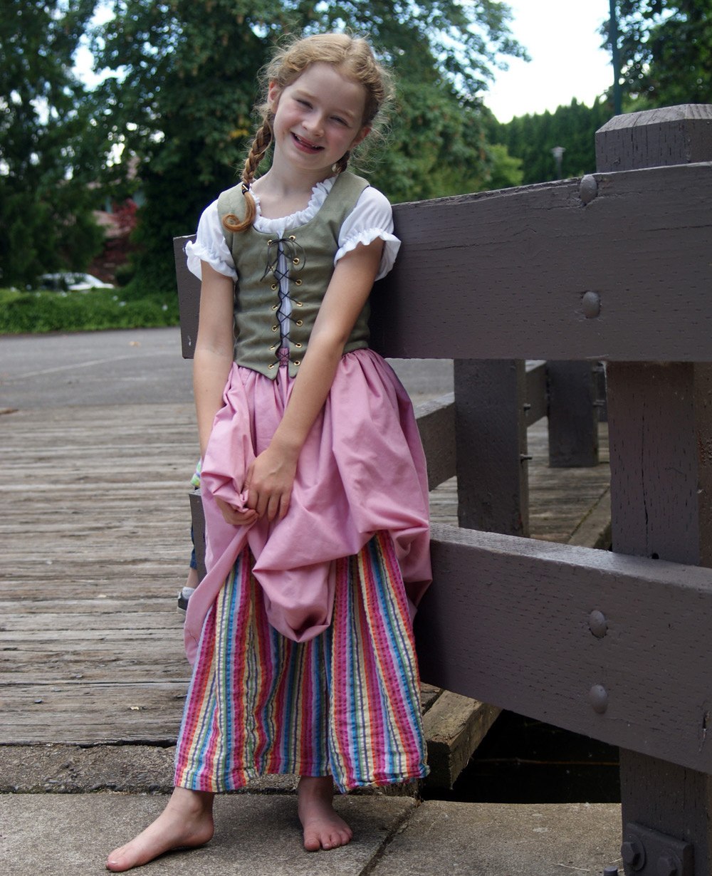 Renaissance Maiden outfit PDF pattern from Muse of the Morning