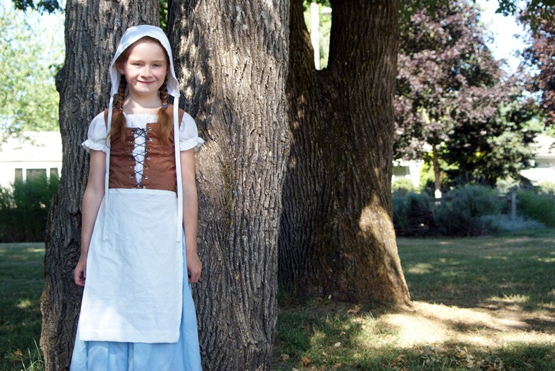 Renaissance Maiden outfit PDF pattern from Muse of the Morning