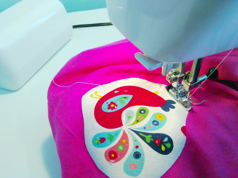 An Appliqued T-Shirt Tutorial from Muse of the Morning- make some fancy t-shirts really quickly!