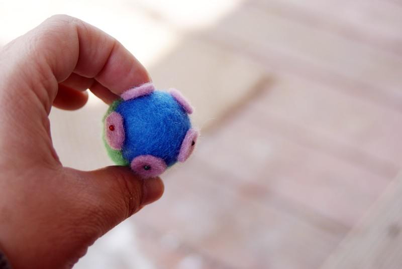 How to make a flower garden bottlecap pincushion - a tutorial from Muse of the Morning