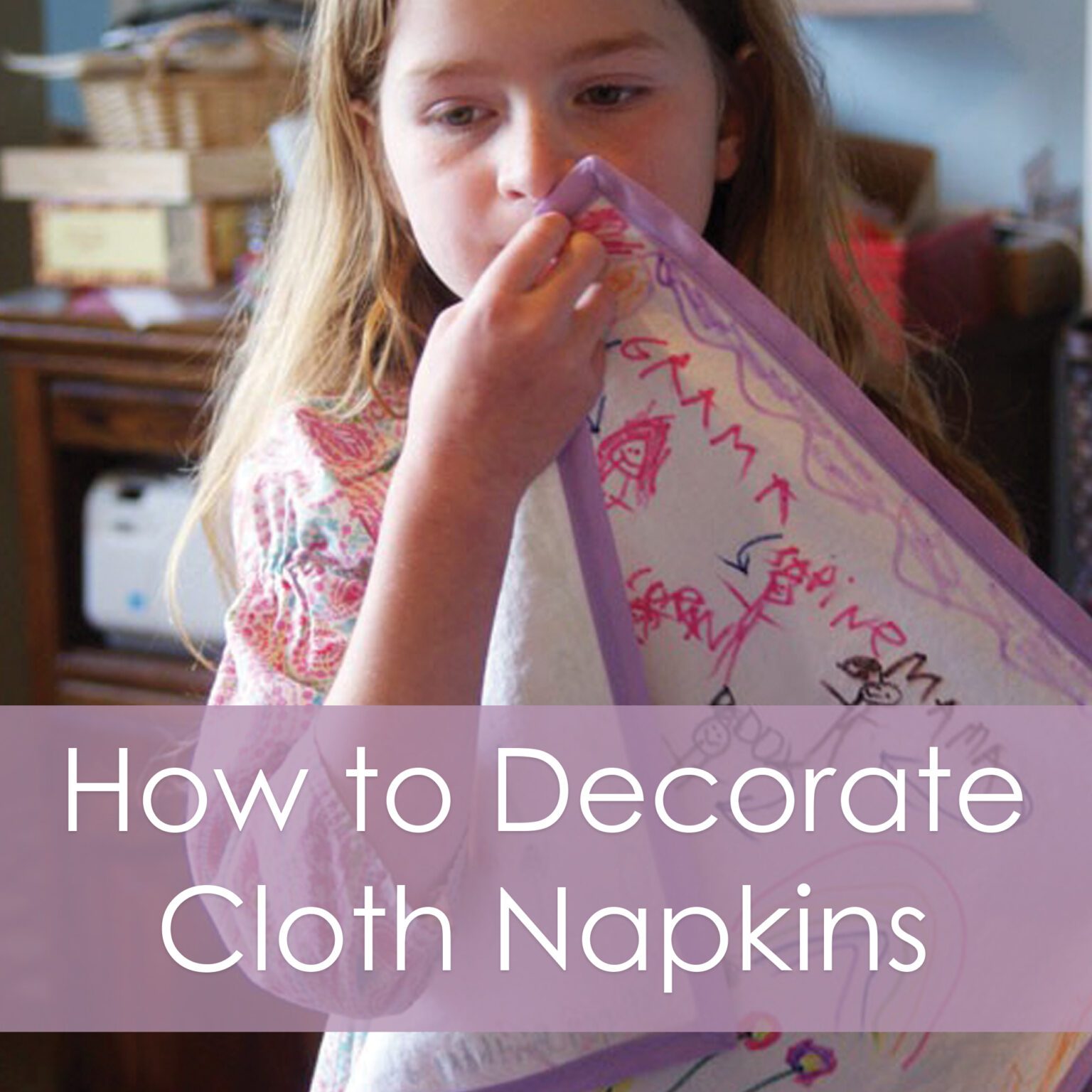 Hoe to decorate cloth napkins as a wonderful gift idea - a tutorial from Muse of the Morning