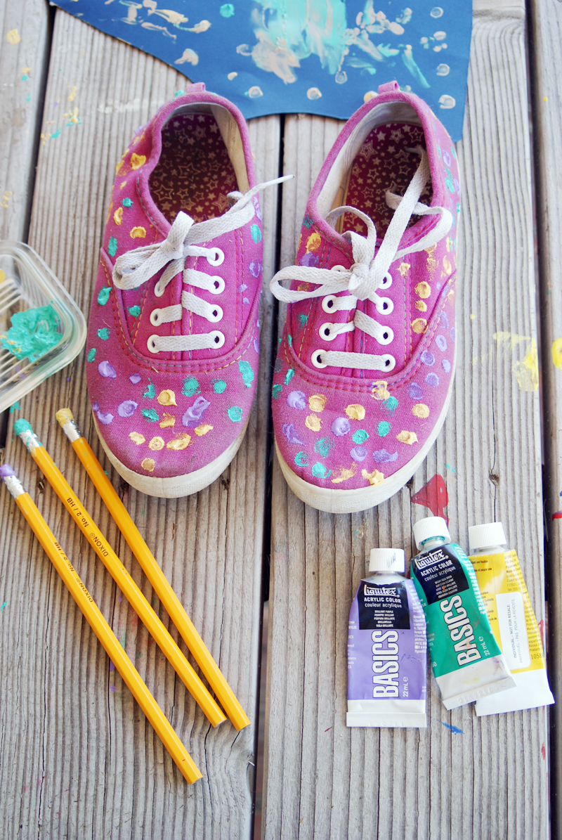 Polka-Dot Sneakers Tutorial from Muse of the Morning